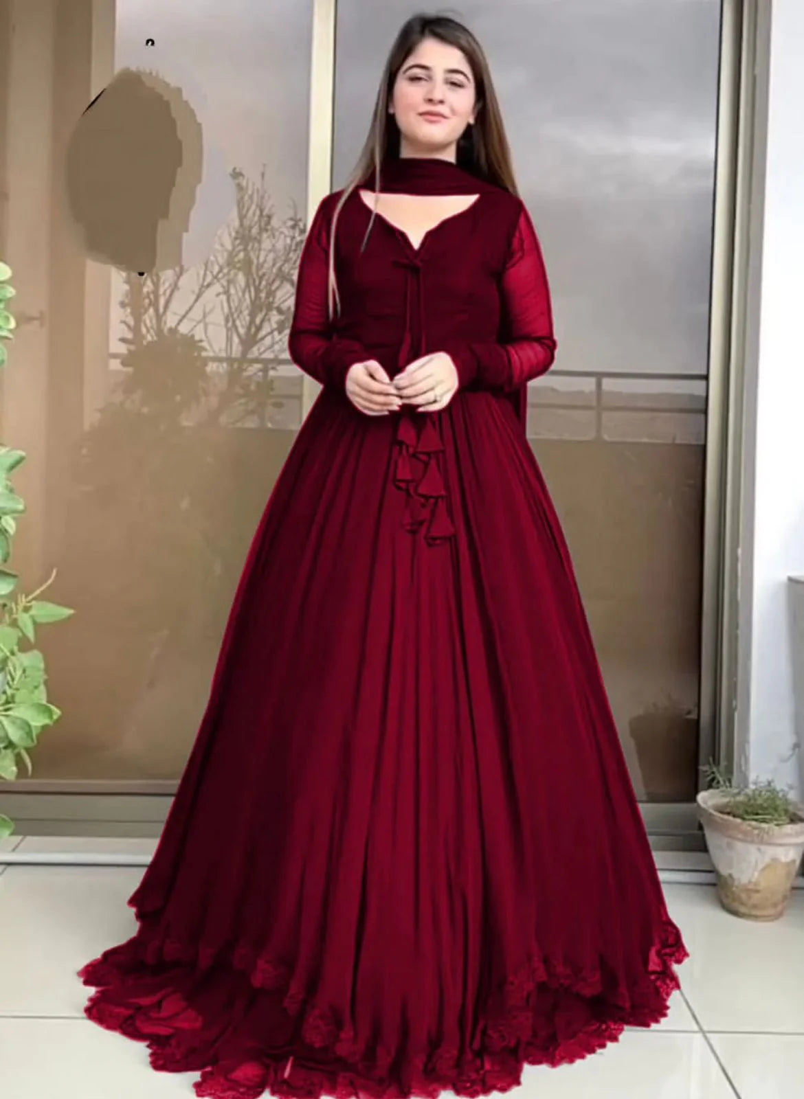 Jaan-e-Jahan Maxi With 2 Layers