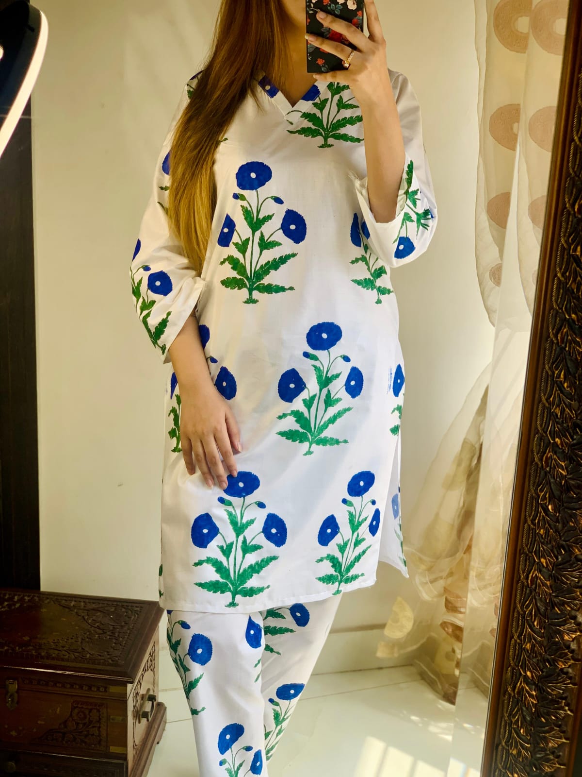 Stylish 2-Piece Print Suit