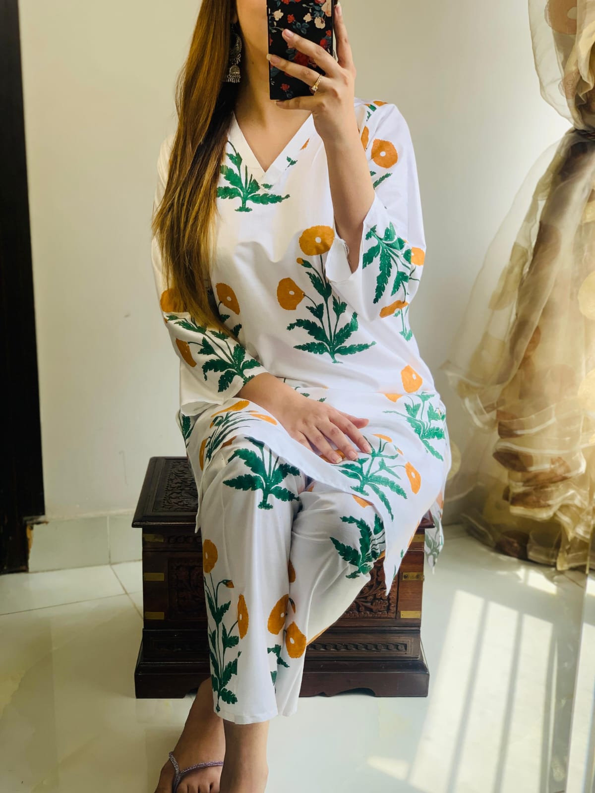 Stylish 2-Piece Print Suit